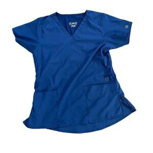 W123 scrub top‎